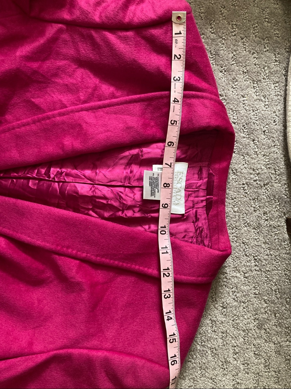 Vintage Escada fuchsia rabbit & wool blazer jacket, ~Medium. - Picture 9 of 16